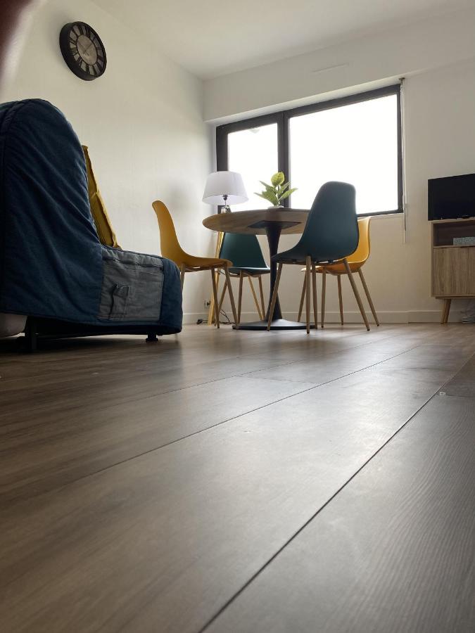 Super Appartement Cosy, Parking Prive Courseulles-sur-Mer Kültér fotó
