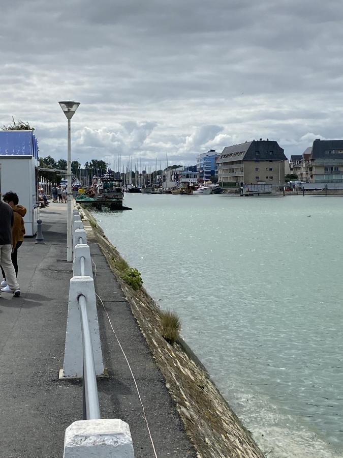 Super Appartement Cosy, Parking Prive Courseulles-sur-Mer Kültér fotó